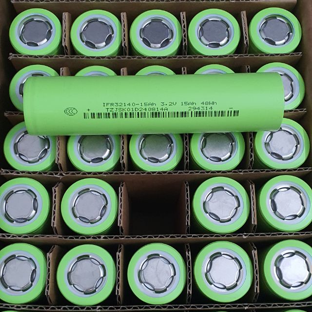 cell sunpower đóng pin máy khoan